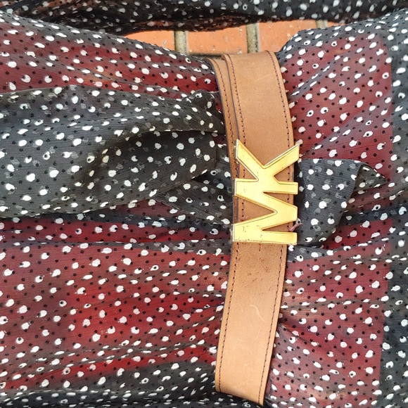 Michael Kors Brown Leather Belt with Gold Tone MK Buckle size XL - Picture 4 of 13